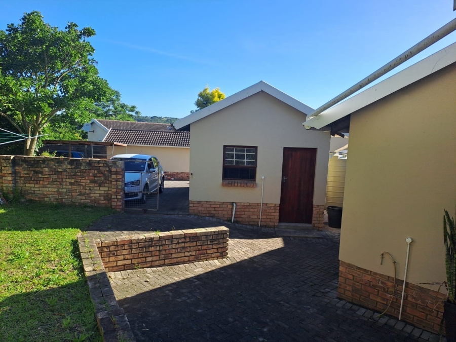 3 Bedroom Property for Sale in Nahoon Valley Park Eastern Cape